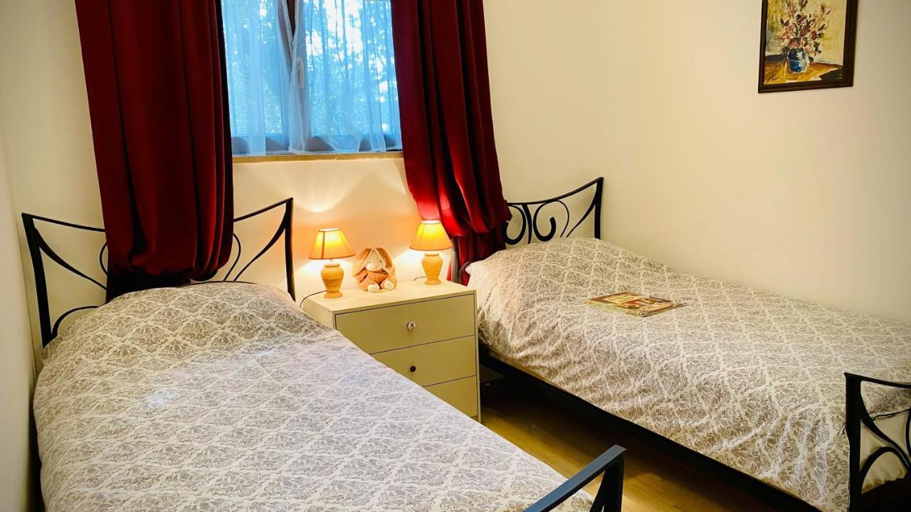 Bilini Garden Apartment Pula Extérieur photo